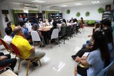 ปลัดเทศบาลนครแม่สอด ​กล่าวต้อนรับให้โอวาทข้าราชการ และพนักงานบรรจุใหม่ ตำแหน่งสายงานต่างๆ