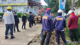 ทน.แม่สอด ร่วมกับการไฟฟ้าส่วนภูมิภาคย้ายเสาไฟฟ้า และปรับปรุงภูมิทัศน์โดยรอบสำนักงานเทศบาลนครแม่สอด