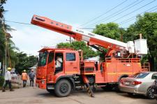 ทน.แม่สอด ร่วมกับการไฟฟ้าส่วนภูมิภาคย้ายเสาไฟฟ้า และปรับปรุงภูมิทัศน์โดยรอบสำนักงานเทศบาลนครแม่สอด