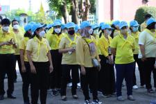 ทน.แม่สอด จัดกิจกรรมจิตอาสาบำเพ็ญสาธารณประโยชน์ เนื่องในวันคล้ายวันสวรรคตของพระบาทสมเด็จพระบรมชนกาธิเบศร มหาภูมิพลอดุลยเดชมหาราช บรมนาถบพิตร