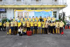 ทน.แม่สอด จัดกิจกรรมจิตอาสาบำเพ็ญสาธารณประโยชน์ เนื่องในวันคล้ายวันสวรรคตของพระบาทสมเด็จพระบรมชนกาธิเบศร มหาภูมิพลอดุลยเดชมหาราช บรมนาถบพิตร