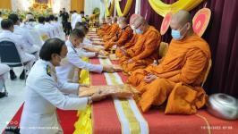 ร่วมพิธีทำบุญตักบาตรถวายพระราชกุศล พระบาทสมเด็จพระบรมชนกาธิเบศร มหาภูมิพลอดุลยเดชมหาราช บรมนาถบพิตร เนื่องในวันคล้ายวันสวรรคต 13 ตุลาคม 2565 