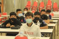 ทน.แม่สอด ร่วมเปิดโครงการอบรมการใช้เครื่องวิทยุคมนาคมแบบสังเคราะห์ความถี่  เพื่อสนับสนุนการปฏิบัติงานแก้ปัญหาไฟป่า และหมอกควันพื้นที่ภาคเหนือ	