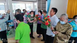 ทน.แม่สอด ร่วมกิจกรรมชมรมผู้สูงอายุอำเภอแม่สอด พร้อมประชุมประจำเดือน ทั้ง 20 ชุมชน