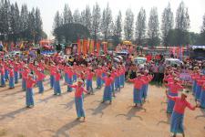 เทศบาลนครแม่สอด จัดขบวนแห่สงกรานต์ ประจำปี 2561 เพื่อสืบสานประเพณีและวัฒนธรรมอันดีงามของไทย 16 เมษายน 2561