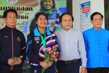 ทน.แม่สอด ร่วมแสดงความยินดีกับนางสาวสุชญา คำแดงดี ร.ร.กีฬาเทศบาลนครแม่สอด คว้าเหรียญเงิน วิ่งผลัดเมดเลย์ ทีมชาติไทยในการแข่งขัน Asian U18 Youth Athletics Championships 2022