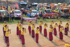 เทศบาลนครแม่สอด จัดขบวนแห่สงกรานต์ ประจำปี 2561 เพื่อสืบสานประเพณีและวัฒนธรรมอันดีงามของไทย 16 เมษายน 2561