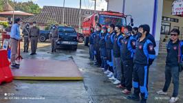 ทน.แม่สอด มอบวัสดุอุปกรณ์จราจรให้แก่สถานีตำรวจภูธรแม่สอด