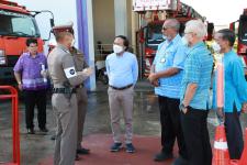 ทน.แม่สอด มอบวัสดุอุปกรณ์จราจรให้แก่สถานีตำรวจภูธรแม่สอด