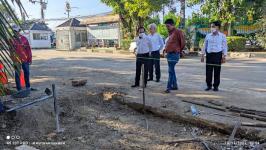 ทน.แม่สอด ลงพื้นที่ติดตามการปรับปรุงที่จอดรถ และภูมิทัศน์เทศบาลนครแม่สอด