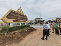 ทน.แม่สอด ลงพื้นที่ติดตามความคืบหน้างานก่อสร้างอนุสาวรีย์สมเด็จพระเจ้าตากสินมหาราช 