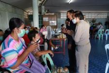 ทน.แม่สอด ร่วมประชุมชมรมผู้สูงอายุชุมชนมณีไพรสณฑ์ ประจำเดือน พฤศจิกายน 2565