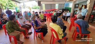 ทน.แม่สอด ร่วมกิจกรรมผู้สูงอายุพร้อมประชุมประจำเดือน พฤศจิกายน 2565 ชุมชนประชารักษ์ 