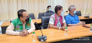 ทน.แม่สอด มอบใบประกาศเกียรติบัตรผู้ผ่านการฝึกประสบการณ์ ด้านการแพทย์และสาธารณสุข คลินิกชุมชนอบอุ่นเทศบาลนครแม่สอด