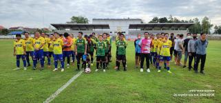 ทน.แม่สอด ร่วมพิธีเปิดฟุตบอลเชื่อมความสัมพันธ์อาวุโส 4 จังหวัด (นครแม่สอด,พิจิตร,พิษณุโลก,นครสวรรค์)