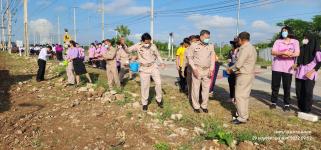 ทน.แม่สอด ร่วมกิจกรรมหว่านเมล็ดพันธุ์ปอเทือง หน้าโรงเรียนเทศบาลเฉลิมพระเกียรติสมเด็จพระเทพรัตนราชสุดา ฯ สยามบรมราชกุมารี สังกัดเทศบาลนครแม่สอด 