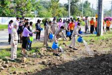 ทน.แม่สอด ร่วมกิจกรรมหว่านเมล็ดพันธุ์ปอเทือง หน้าโรงเรียนเทศบาลเฉลิมพระเกียรติสมเด็จพระเทพรัตนราชสุดา ฯ สยามบรมราชกุมารี สังกัดเทศบาลนครแม่สอด 