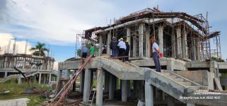 ทน.แม่สอด ลงพื้นที่ติดตามความคืบหน้างานก่อสร้างพระตำหนัก  สมเด็จพระนเรศวรมหาราช และศาลหลักเมือง