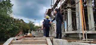 ทน.แม่สอด ลงพื้นที่ติดตามความคืบหน้างานก่อสร้างพระตำหนัก  สมเด็จพระนเรศวรมหาราช และศาลหลักเมือง