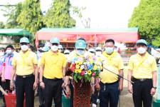 วันคล้ายวันพระบรมราชสมภพของพระบาทสมเด็จพระมหาภูมิพลอดุลยเดชมหาราช บรมนาถบพิตร และวันพ่อแห่งชาติ 