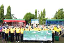 วันคล้ายวันพระบรมราชสมภพของพระบาทสมเด็จพระมหาภูมิพลอดุลยเดชมหาราช บรมนาถบพิตร และวันพ่อแห่งชาติ 