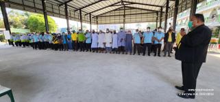 ทน.แม่สอดเข้าร่วมกิจกรรมบิ๊กคลีนนิ่งเดย์โรงเรียนและชุมชนอิสลามเพื่อถวายเป็นพระราชกุศลพระบรมราชสมภพพระบาทสมเด็จพระบรมชนกาธิเบศร   มหาภูมิพลอดุลยเดชมหาราช บรมนาถบพิตร และวันพ่อแห่งชาติ