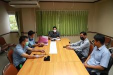 ทน.แม่สอด ลงพื้นที่ตรวจโครงการปรับปรุงท่อระบายน้ำคอนกรีตเสริมเหล็กบริเวณถนนราษฎรอุทิศ – ถนนชิดลม