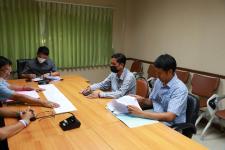 ทน.แม่สอด ลงพื้นที่ตรวจโครงการปรับปรุงท่อระบายน้ำคอนกรีตเสริมเหล็กบริเวณถนนราษฎรอุทิศ – ถนนชิดลม