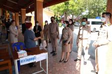 ทน.แม่สอด ลงพื้นที่ตรวจเยี่ยมหน่วยเลือกตั้งสมาชิกสภาเทศบาล เขตเลือกตั้งที่ 4 (แทนตำแหน่งที่ว่าง) 