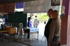 ทน.แม่สอด ลงพื้นที่ตรวจเยี่ยมหน่วยเลือกตั้งสมาชิกสภาเทศบาล เขตเลือกตั้งที่ 4 (แทนตำแหน่งที่ว่าง) 