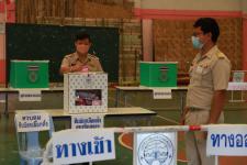 ทน.แม่สอด ลงพื้นที่ตรวจเยี่ยมหน่วยเลือกตั้งสมาชิกสภาเทศบาล เขตเลือกตั้งที่ 4 (แทนตำแหน่งที่ว่าง) 