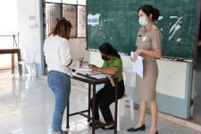 ทน.แม่สอด ลงพื้นที่ตรวจเยี่ยมหน่วยเลือกตั้งสมาชิกสภาเทศบาล เขตเลือกตั้งที่ 4 (แทนตำแหน่งที่ว่าง) 