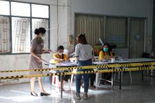 ทน.แม่สอด ลงพื้นที่ตรวจเยี่ยมหน่วยเลือกตั้งสมาชิกสภาเทศบาล เขตเลือกตั้งที่ 4 (แทนตำแหน่งที่ว่าง) 