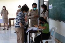 ทน.แม่สอด ลงพื้นที่ตรวจเยี่ยมหน่วยเลือกตั้งสมาชิกสภาเทศบาล เขตเลือกตั้งที่ 4 (แทนตำแหน่งที่ว่าง) 