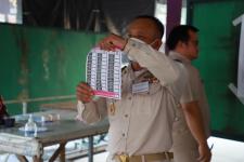 ทน.แม่สอด นับผลการเลือกตั้งสมาชิกสภาเทศบาล เขตเลือกตั้งที่ 4 (แทนตำแหน่งที่ว่าง) อย่างไม่เป็นทางการ 