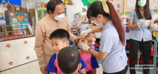 ทน.แม่สอด จัดกิจกรรมการรณรงค์หยอดวัคซีนโปลิโอ ประจำปี 2565 (ครั้งที่ 2) ในเขตเทศบาลนครแม่สอด