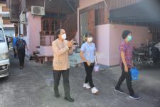 ทน.แม่สอด ร่วมกับผู้ใจบุญลงพื้นที่เยี่ยมเยือนผู้ป่วยติดเตียง ในเขตเทศบาลนครแม่สอด