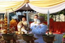 ทน.แม่สอด ร่วมพิธีวันสมเด็จพระเจ้าตากสินมหาราช และพิธีบวงสรวงดวงพระวิญญาณสมเด็จพระเจ้าตากสินมหาราช เพื่อน้อมรำลึกในพระมหากรุณาธิคุณ