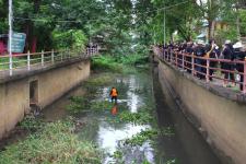 เทศบาลนครแม่สอด ดำเนินโครงการ ขุดลอกลำห้วยแม่สอด เพื่อเฉลิมพระเกียรติสมเด็จพระเจ้าอยู่หัวมหาวชิราลงกรณ บดินทรเทพยวรางกูร