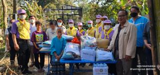 ทน.แม่สอด รองผู้ว่าราชการจังหวัดตาก และหน่วยงานที่เกี่ยวข้อง ลงพื้นที่เยี่ยมผู้ประสบเหตุอัคคีภัย ชุมชนสองแคว 2 