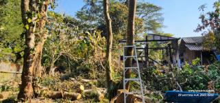 ทน.แม่สอด รองผู้ว่าราชการจังหวัดตาก และหน่วยงานที่เกี่ยวข้อง ลงพื้นที่เยี่ยมผู้ประสบเหตุอัคคีภัย ชุมชนสองแคว 2 