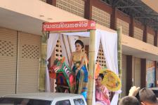 เทศบาลนครแม่สอด จัดขบวนแห่สงกรานต์ ประจำปี 2561 เพื่อสืบสานประเพณีและวัฒนธรรมอันดีงามของไทย 16 เมษายน 2561