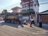 ทน.แม่สอด ลงพื้นที่ซ่อมแซมฝาท่อระบายน้ำ ชุมชนประชารักษ์ เขตเทศบาลนครแม่สอด