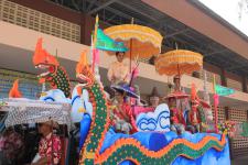 เทศบาลนครแม่สอด จัดขบวนแห่สงกรานต์ ประจำปี 2561 เพื่อสืบสานประเพณีและวัฒนธรรมอันดีงามของไทย 16 เมษายน 2561