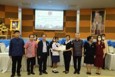 ทน.แม่สอด ร่วมพิธีมอบเครื่องหมายเชิดชูเกียรติ “สดุดีป้องกัน”  ให้แก่ เด็กหญิงวรรณศพร มิ่งขวัญตา และให้กำลังใจแก่ผู้ประสบอัคคีภัย