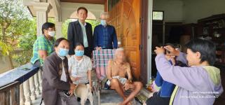 ทน.แม่สอดลงพื้นที่เยี่ยมผู้ป่วยติดเตียงและผู้พิการ ชุมชนประชารักษ์ ชุมชนสันต้นปิน เขตเทศบาลนครแม่สอด