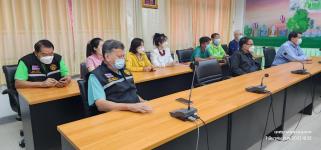 ทน.แม่สอด มอบเงินช่วยเหลือนางคำพลอย กสิผล กรณีเหตุเพลิงไหม้บ้าน โดยศูนย์ช่วยเหลือประชาชน เทศบาลนครแม่สอด