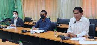 ทน.แม่สอด จัดประชุมคณะกรรมการร่างระเบียบเทศบาลนครแม่สอด ในการขออนุญาตใช้อาคารศูนย์กีฬาและสนามกีฬา เทศบาลนครแม่สอด