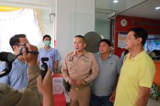 เทศบาลนครแม่สอด จัดกิจกรรมคัดกรองไวรัส COVID-19 ในสำนักงานเทศบาลนครแม่สอด