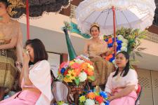 เทศบาลนครแม่สอด จัดขบวนแห่สงกรานต์ ประจำปี 2561 เพื่อสืบสานประเพณีและวัฒนธรรมอันดีงามของไทย 16 เมษายน 2561